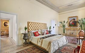 Lullaby Suite Near Palazzo Vecchio And Piazza Signoria -Hosted By Sweetstay